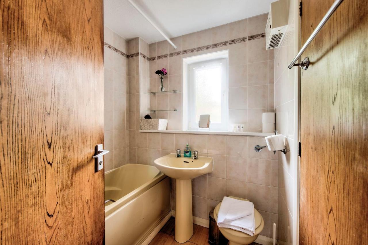 אדינבורו Guestready - Lovely 1 Bedroom Apartment Close To Town Center! מראה חיצוני תמונה